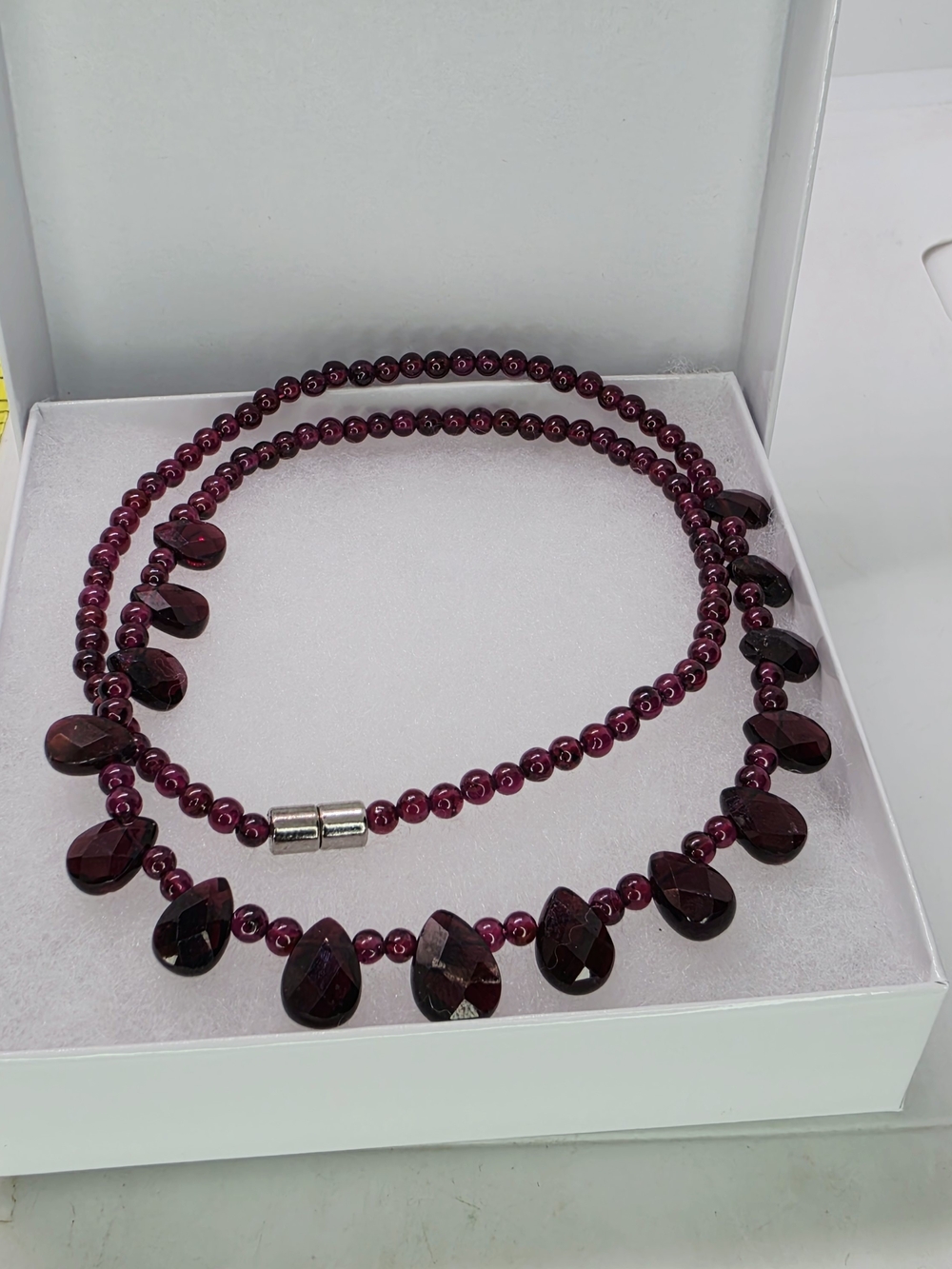 Vtg Atq Bohemian Pyrope Garnet Bead Necklace Faceted Teardrop Drop Fringe 18"